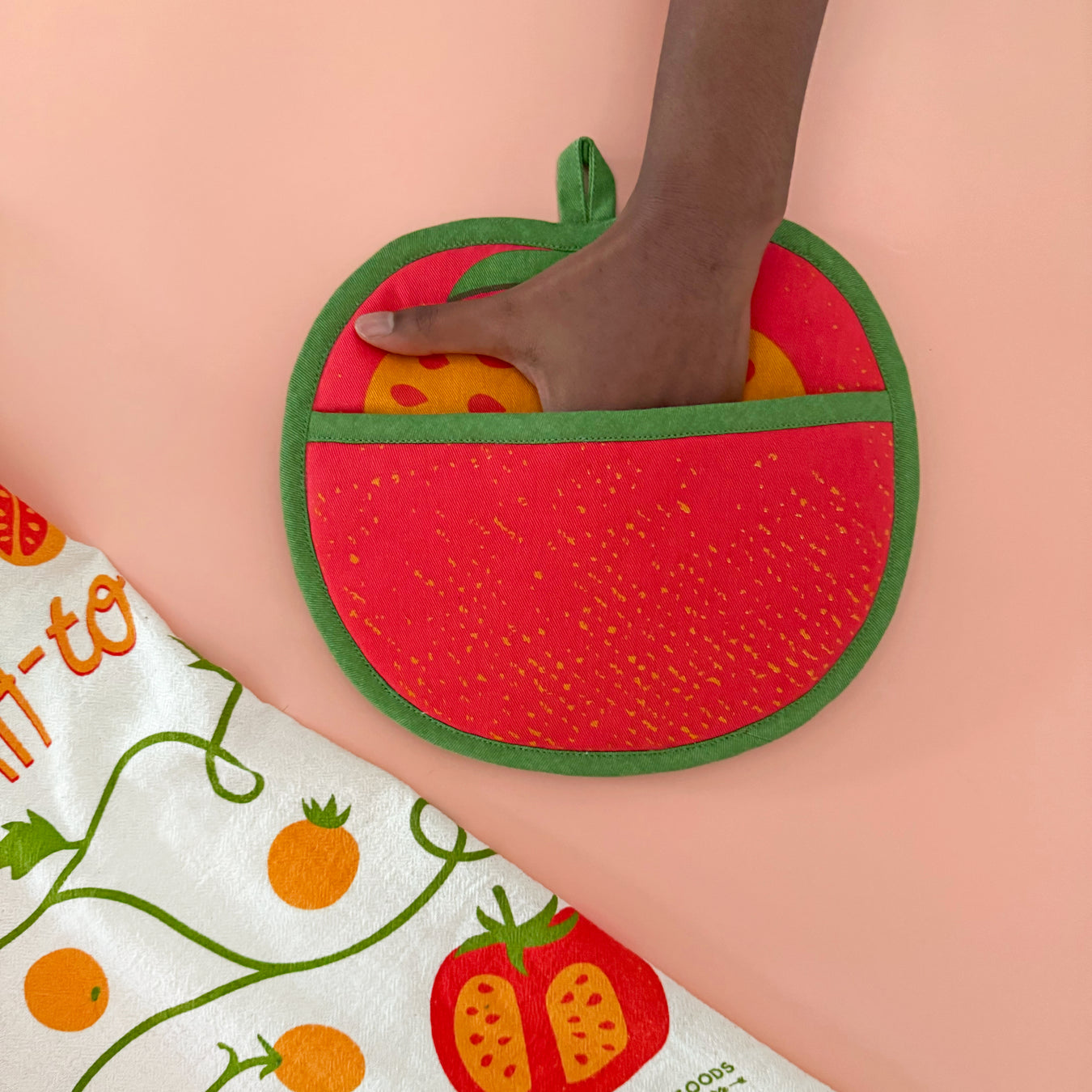 POT HOLDERS